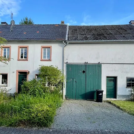 Nao Eifelhaus Von 1875 Mit Garten Дом отдыха Uxheim