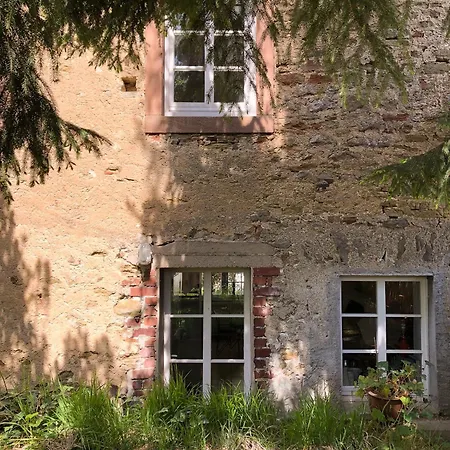 Дом отдыха Nao Eifelhaus Von 1875 Mit Garten *