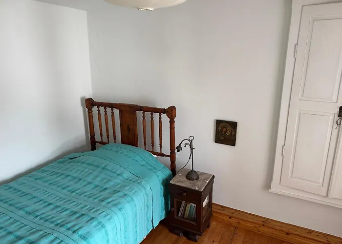 Nao Eifelhaus Von 1875 Mit Garten בית נופש
